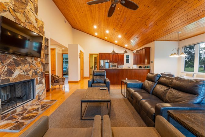 2 Home Sport Complex W/ Private Lake & Theater! image 98