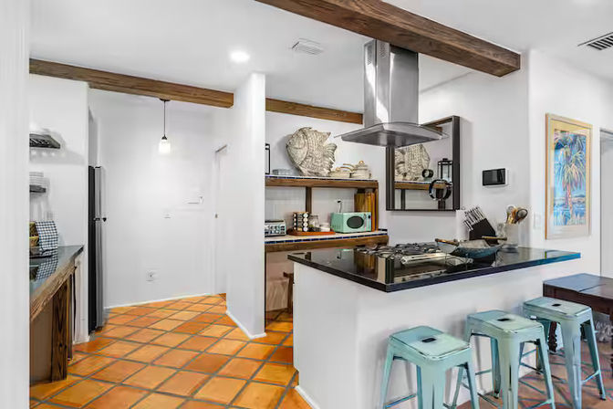 Best Central Beach House W/ Water Sport Services! image 39