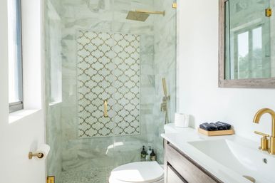 Best Central Lux Villa W/ Services, Games & Sauna! image 35
