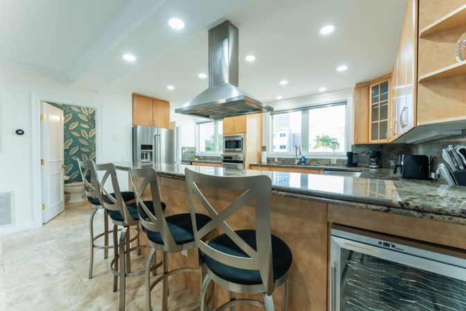 Best Lux Home With Games/Concierge On The Water  10 Min 2 Beach! image 20