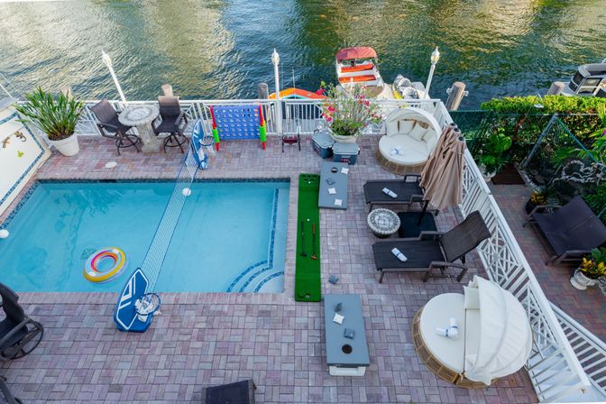 Best Lux Home With Games/Concierge On The Water  10 Min 2 Beach! image 15