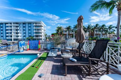 Best Lux Home With Games/Concierge On The Water  10 Min 2 Beach! image 40