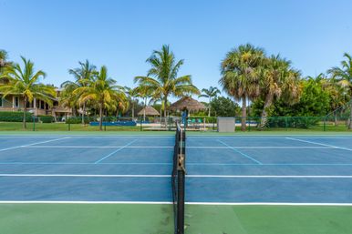 2 Home Sport Complex W/ Private Lake & Theater! image 82