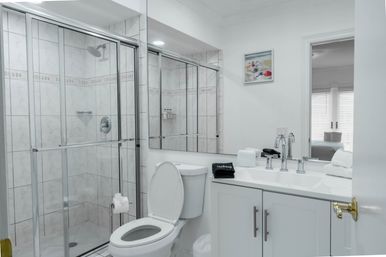 Best Lux Home With Games/Concierge On The Water  10 Min 2 Beach! image 92