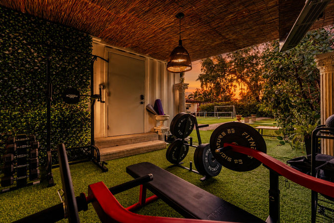Best Central Lux Villa W/ Services, Games & Sauna! image 5