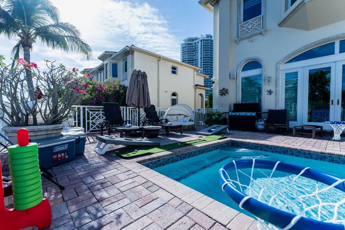 Best Lux Home With Games/Concierge On The Water  10 Min 2 Beach! image 48