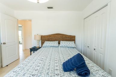 Ultimate Experience W/ Services, Fishing & Pool! image 17