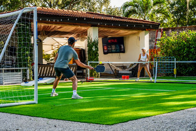 Best Central Lux Villa W/ Services, Games & Sauna! image 4