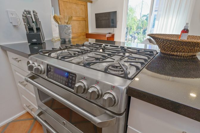 Best Central Beach House W/ Water Sport Services! image 54