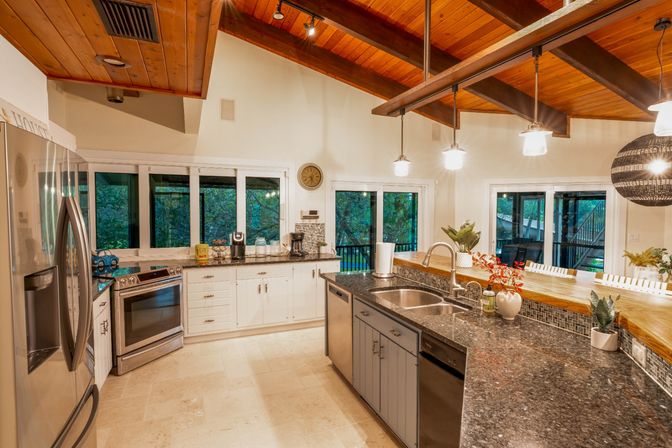 2 Home Sport Complex W/ Private Lake & Theater! image 88