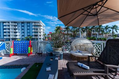 Best Lux Home With Games/Concierge On The Water  10 Min 2 Beach! image 42