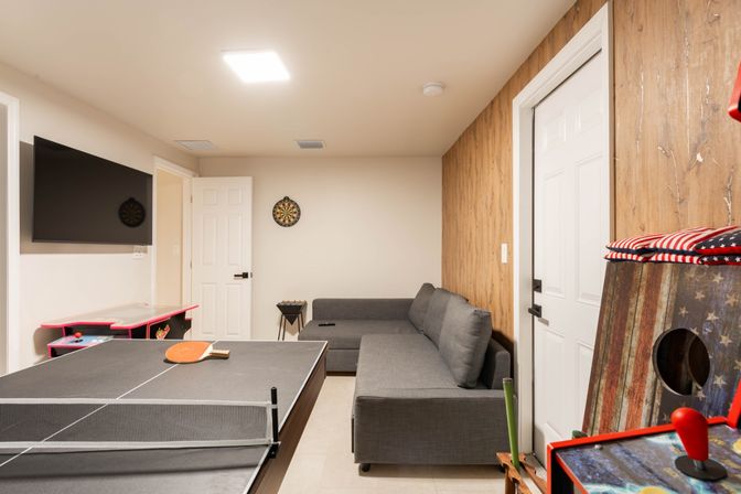 Resort Style Home W/ Heated Pool, Games and Concierge Services! image 17