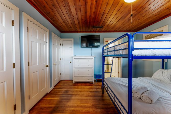 2 Home Sport Complex W/ Private Lake & Theater! image 58