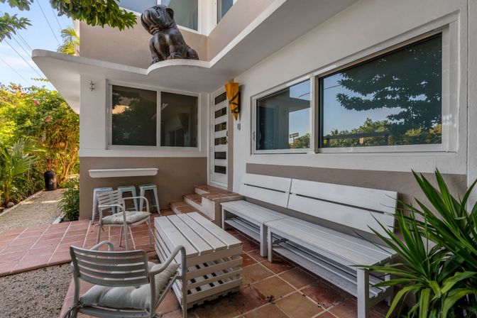 Best Central Beach House W/ Water Sport Services! image 64