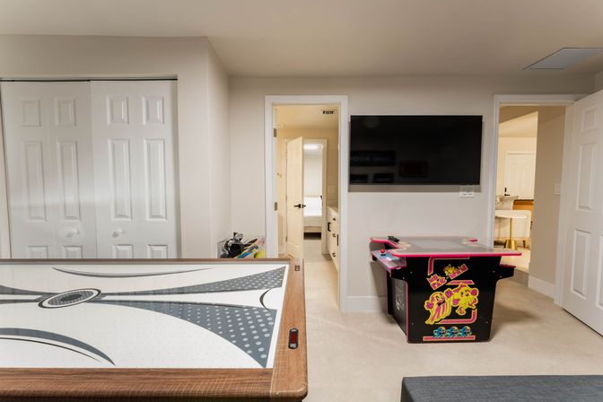 Resort Style Home W/ Heated Pool, Games and Concierge Services! image 46