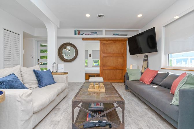 Best Central Beach House W/ Water Sport Services! image 57