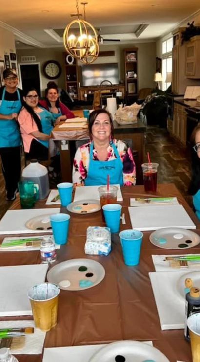 Cowtown Paints Creative Experiences