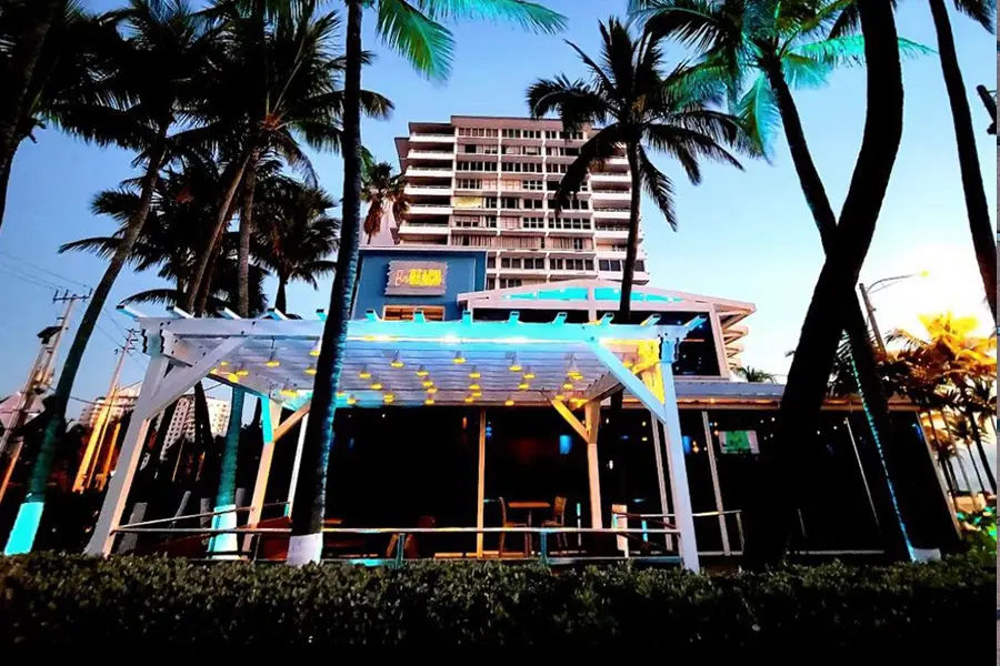 Bo's Beach Rooftop Bar image 2