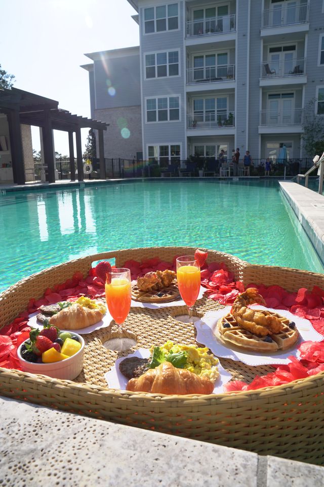 Floating Brunch Experience in Your Charleston Pool image 4