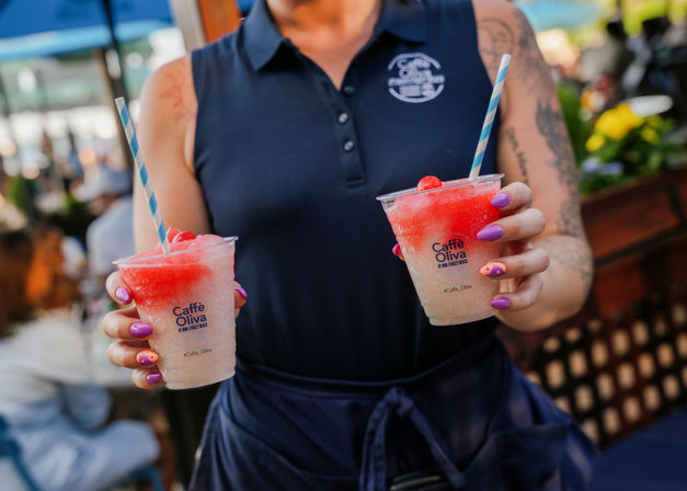 VIP Beachfront Cabana Experience at Caffe Oliva image 6