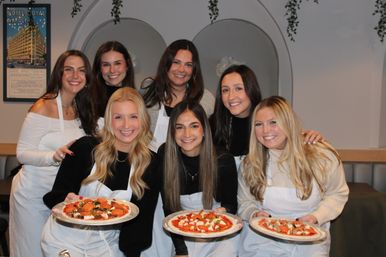 Private Pizza Making Class in Chicago image