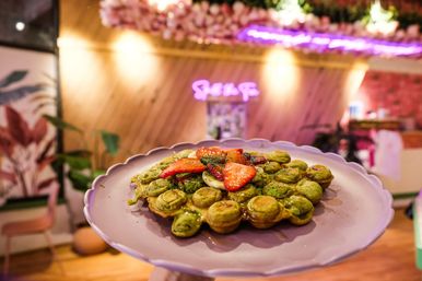 Chicago Bachelorette Sweet Treats Crawl, Fulton Market and Restaurant Row image 7