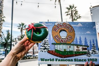 Santa Monica Donut Party: Donuts, Churros & Ice Cream by the Beach image 4