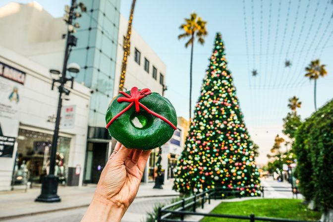 Santa Monica Bachelorette Donut Crawl, Donuts, Churros and Ice Cream by the Beach image 9