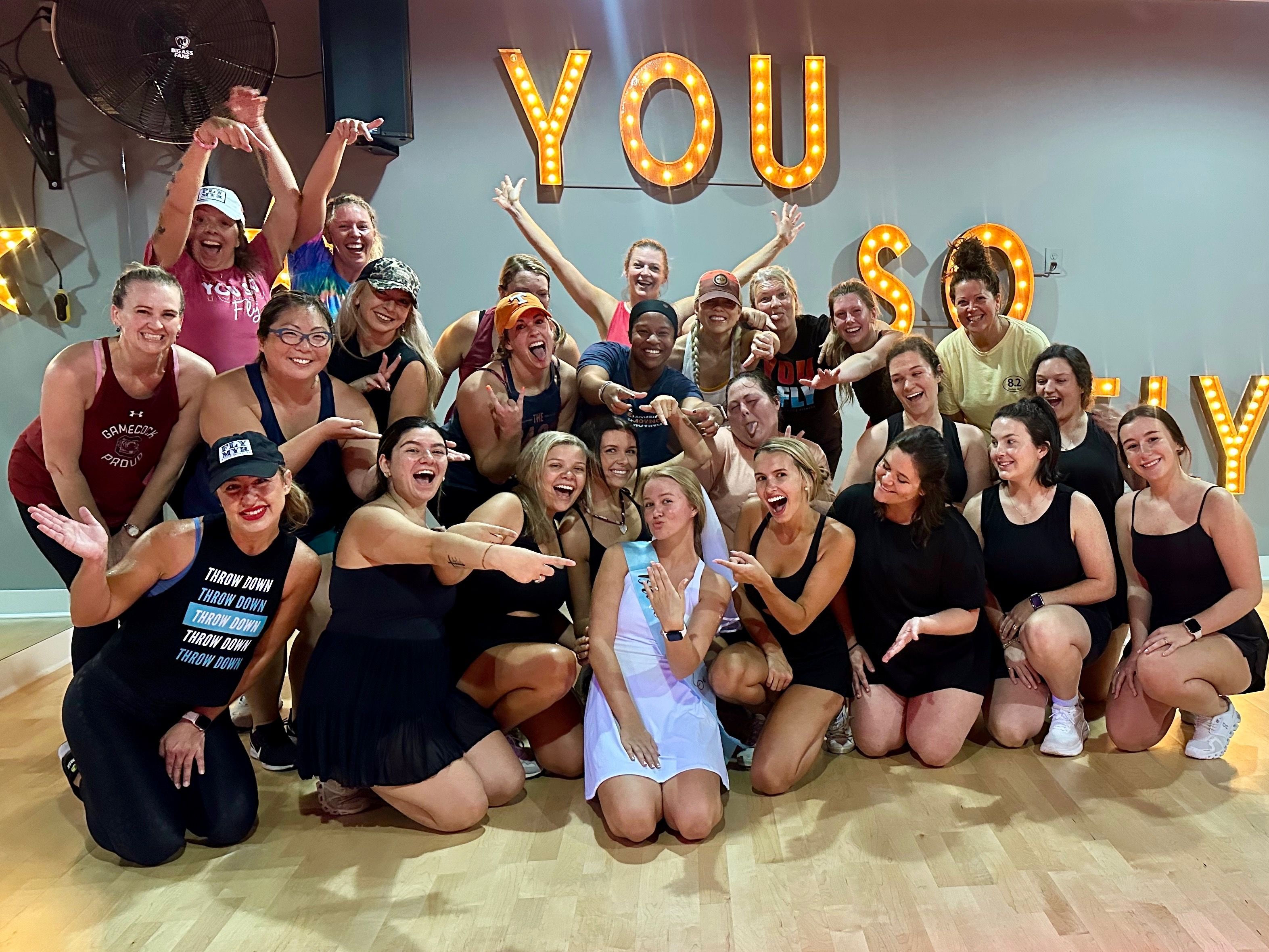 Fly Dance Fitness: Booty Shakin' Dance Workout image 1