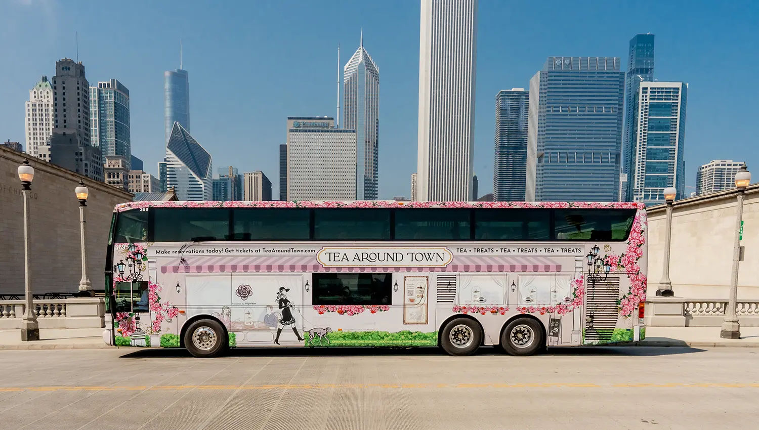 Tea Around Town Chicago: Sip, Savor & Sightsee with Afternoon Tea on a Double-Decker Bus image 3