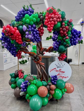 Custom Balloon Decor & Arches in Dallas, TX image 21