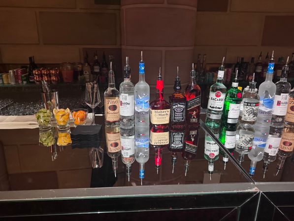 NYC’s Premier Mobile Bar Experience — Custom Cocktails Come to You! image 41