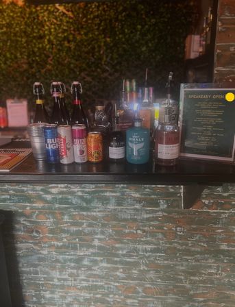 NYC’s Premier Mobile Bar Experience — Custom Cocktails Come to You! image 37