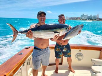 Isla Mujeres Private Yacht Day: Luxury Boat Experience image 5