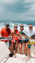 Isla Mujeres Private Yacht Day: Luxury Boat Experience image