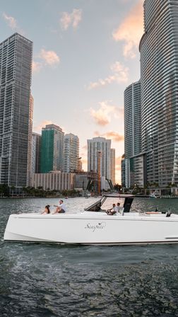Seaspice Pardo Yacht Experience image 4