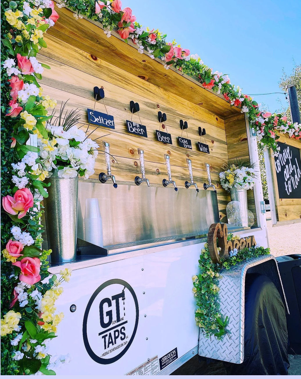 Luxe Mobile Tap Trailer with SXSW Specials image 3