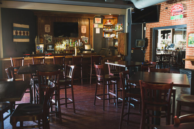 Bernie's Tap & Grill image 10