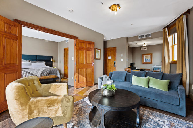 The Historic Blue Moon Hotel image 14