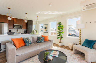 Luxury Houseboat - Pool & Rooftop - Barefoot Landing Resort image 16