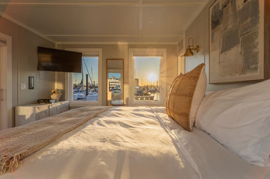 Luxury Houseboat - Rooftop - Manhattan Skyline Views image 28