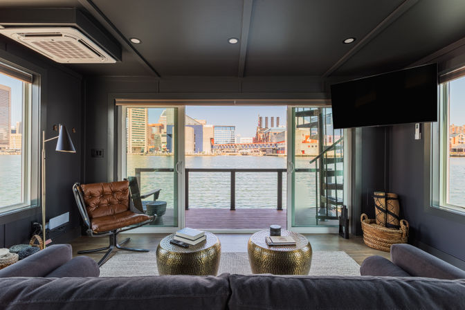 Luxury Houseboat - Rooftop - Inner Harbor Skyline Views image 6