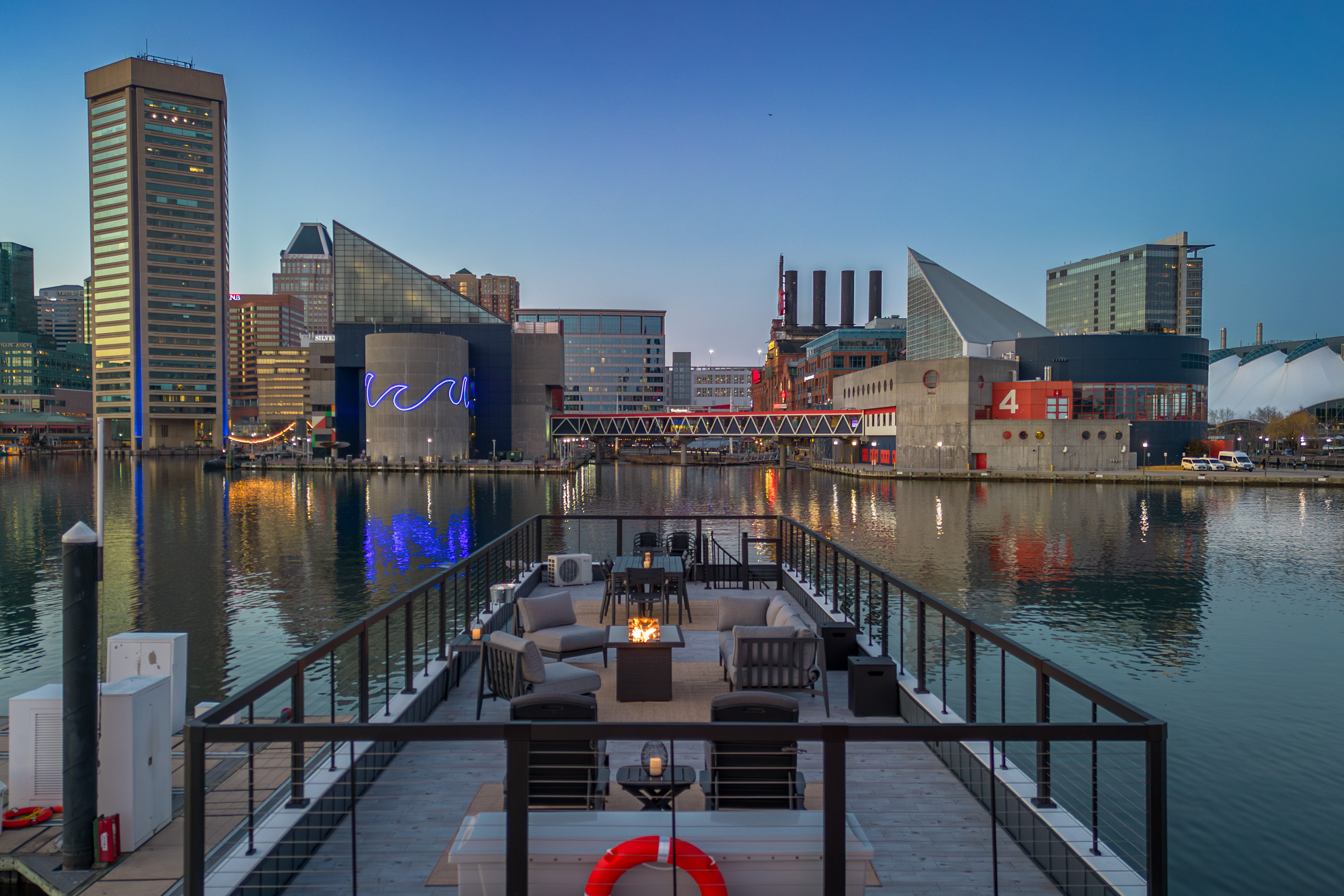 Luxury Houseboat - Rooftop - Inner Harbor Skyline Views image 3