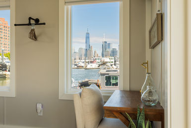 Luxury Houseboat - Rooftop - Manhattan Skyline Views image 21