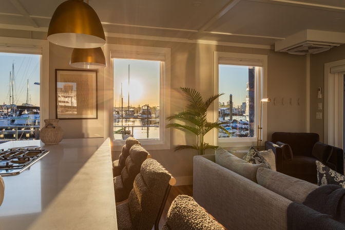Luxury Houseboat - Rooftop - Manhattan Skyline Views image 26