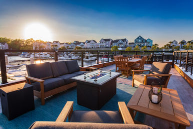 Luxury Houseboat - Pool & Rooftop - Barefoot Landing Resort image 12
