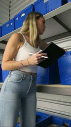 Ship Your Decor Ahead. We'll Store It, Then Deliver It to Your Airbnb! image 6