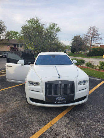 Exotic Car Rental Chicago: Drive a Lamborghini or Ferrari image 5