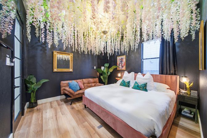 Bloom House: Floral-Themed Downtown Home with Hot Tub, Chef, Massage & Mixology Class image 69