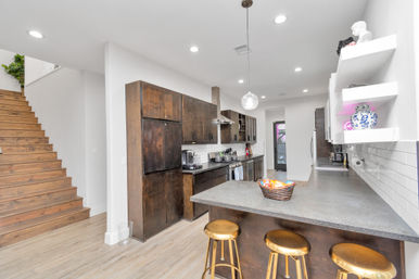 Bloom House: Floral-Themed Downtown Home with Hot Tub, Chef, Massage & Mixology Class image 65